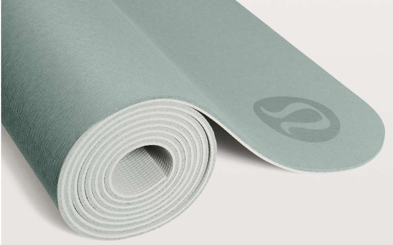 lululemon yoga mat cleaning