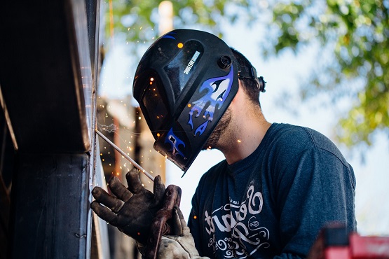 Optrel welding helmet